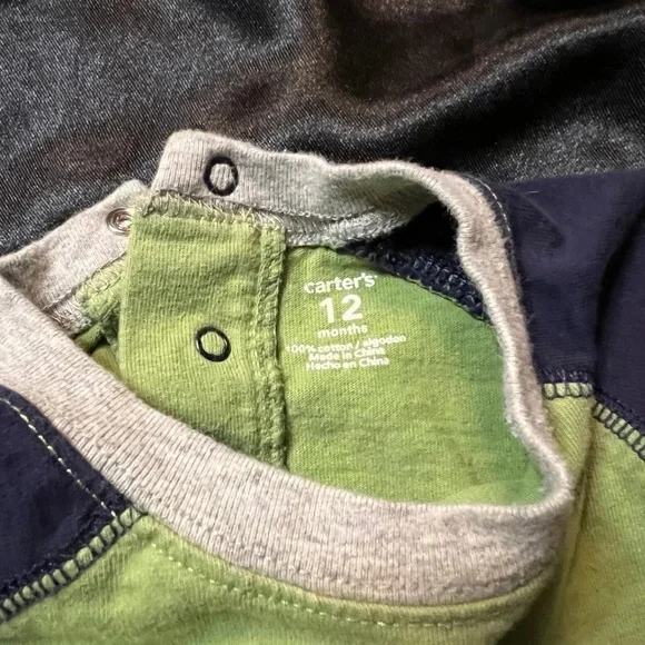 Carters Boys Romper 2 piece set Sz. 12 months - Picture 6 of 12